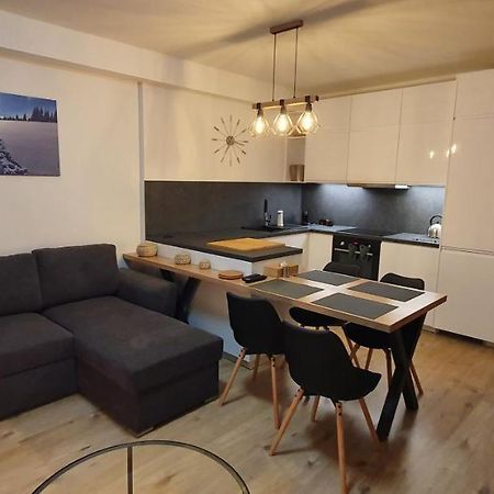 Apartman Nerudovka D 104, Finska Sauna, Garazove Stani Loučná pod Klínovcem Bagian luar foto