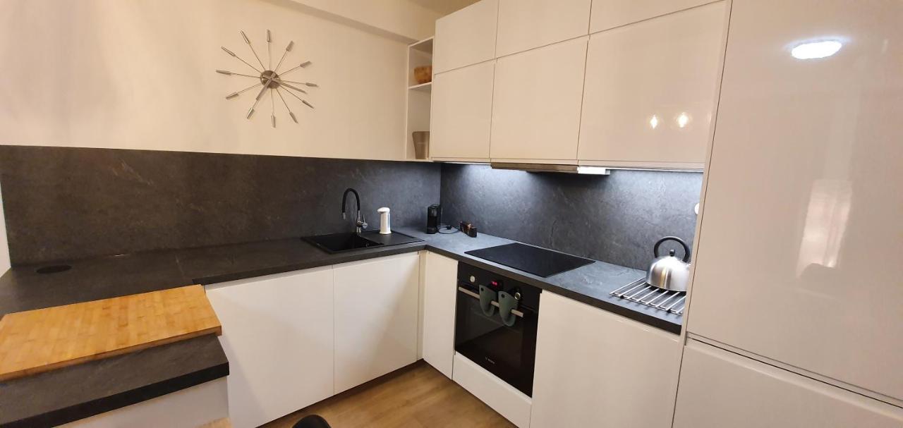 Apartman Nerudovka D 104, Finska Sauna, Garazove Stani Loučná pod Klínovcem Bagian luar foto